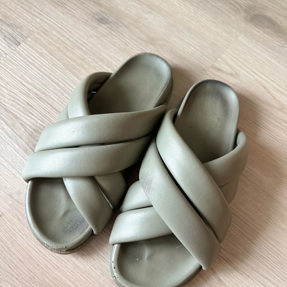 Anine Bing Lizzie slides - Picture 7 of 8